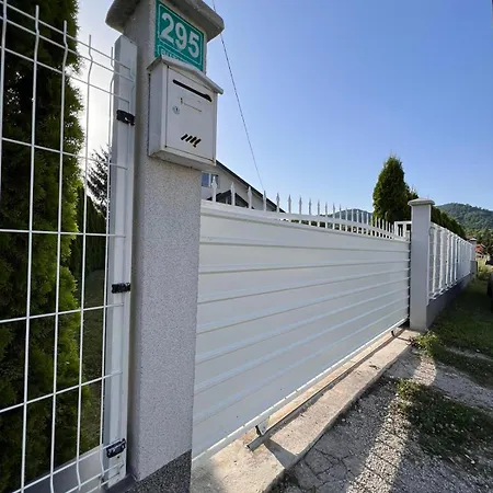 Сasa de vacaciones Luxury Sarajevo